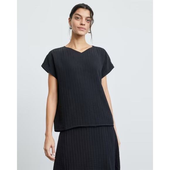 NWOT Everlane Women's City Stripe V-Neck Minimalist Cap Sleeve Boxy Top Black 4 - Picture 1 of 10